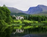 Herzlich Willkommen im Inverlochy Castle